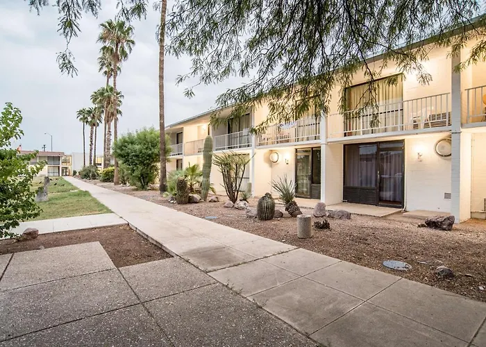 6-tucson, Az 2* Tucson